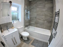 Harwoods Road Watford Apartments