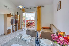 Seaview Apartment in Pasman A2