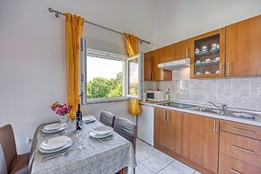 Seaview Apartment in Pasman A2