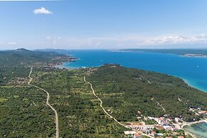 Seaview Apartment in Pasman A2