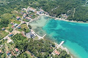 Seaview Apartment in Pasman A1