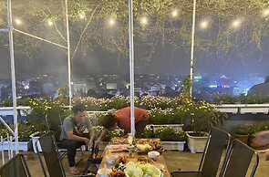 Tuong Vy Dalat Central