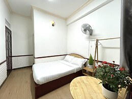 Tuong Vy Dalat Central