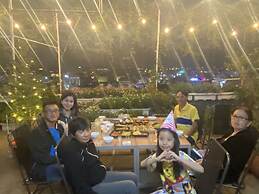 Tuong Vy Dalat Central