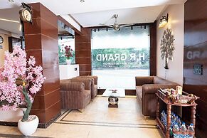 HR Grand Hotel