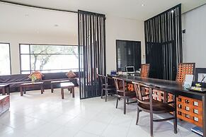 Queen Rose Villa & Spa