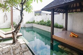 Queen Rose Villa & Spa