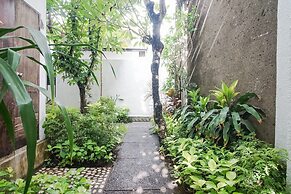 Queen Rose Villa & Spa