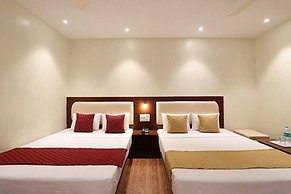Hotel Amrit Near Old Delhi Railway Station
