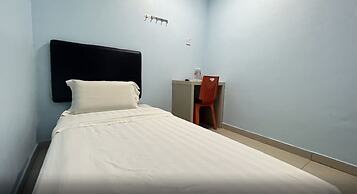 OYO 90789 Stutong Point