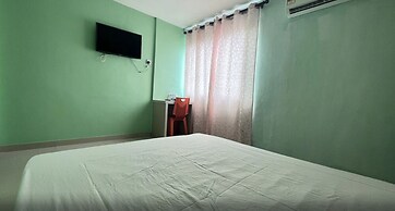 OYO 90789 Stutong Point