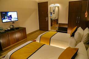 Four Leaf Hotel Sapphire Blue