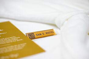 SAM E Hotel Bangkok Sathorn