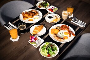 SAM E Hotel Bangkok Sathorn