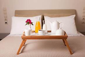 Melitini in Souda With 7 Bedrooms and 6 Bathrooms