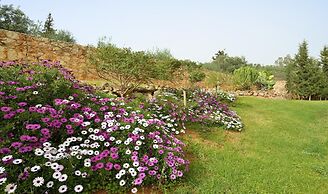 Melitini in Souda With 7 Bedrooms and 6 Bathrooms