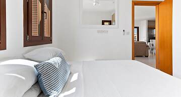 One Bedroom Apartment Pyrgos Cc12 Beautiful sea and Sunset Views