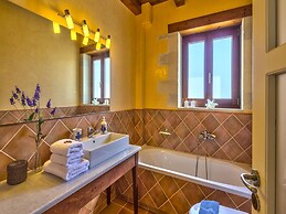 Azure Villa in Platanias