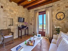 Azure Villa in Platanias