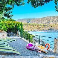 Chloe Seafront Villa