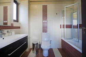 Nafsika Villa in Litsarda