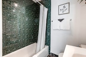 Single Room Parking View