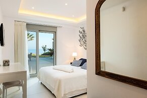 Elias Villa in Kalathas