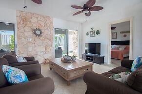 Casa Karlina in Noord