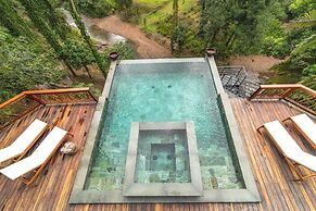 Valley Stream Private Eden