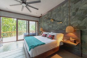 Valley Stream Private Eden