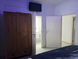 Palm Beach 34 Suitable for 8 Persons 4 Bedrooms 4 Bathrooms