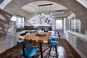 Villa Rouga in Xirosterni