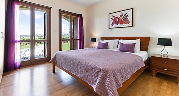 Junior Villa Cz02 Salamis