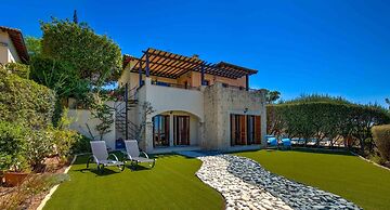 Junior Villa Cz02 Salamis