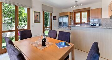 Junior Villa Cz02 Salamis