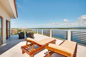 Villa Laguna Gecko in Belize City