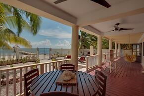 Villa Mission Bay in Belize City