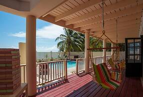 Villa Mission Bay in Belize City