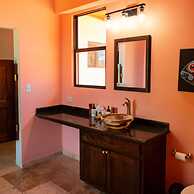 Villa Mission Bay in Belize City