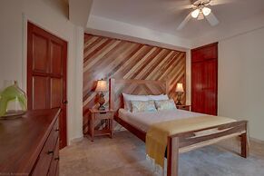 Villa Mission Bay in Belize City