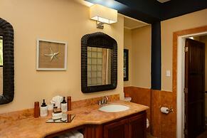 Villa Mission Bay in Belize City