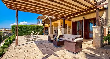 Apartment Cc02 - Incredible Sea Views Aphrodite Hills Resort