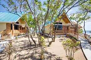 Incredible All-inclusive Luxury Private Island Resort in the Caribbean