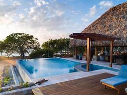 Incredible All-inclusive Luxury Private Island Resort in the Caribbean