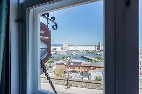 Single Room River View