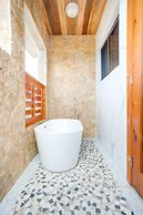 Villa Island Time Gecko