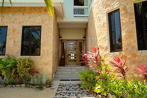 Villa Island Time Gecko