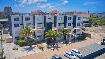 Las Islas Condo 8 in Noord