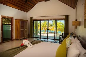 Exclusive Private Island With 360 Degree View of the Ocean