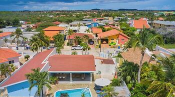 NEW Cozy Casa in Oranjestad